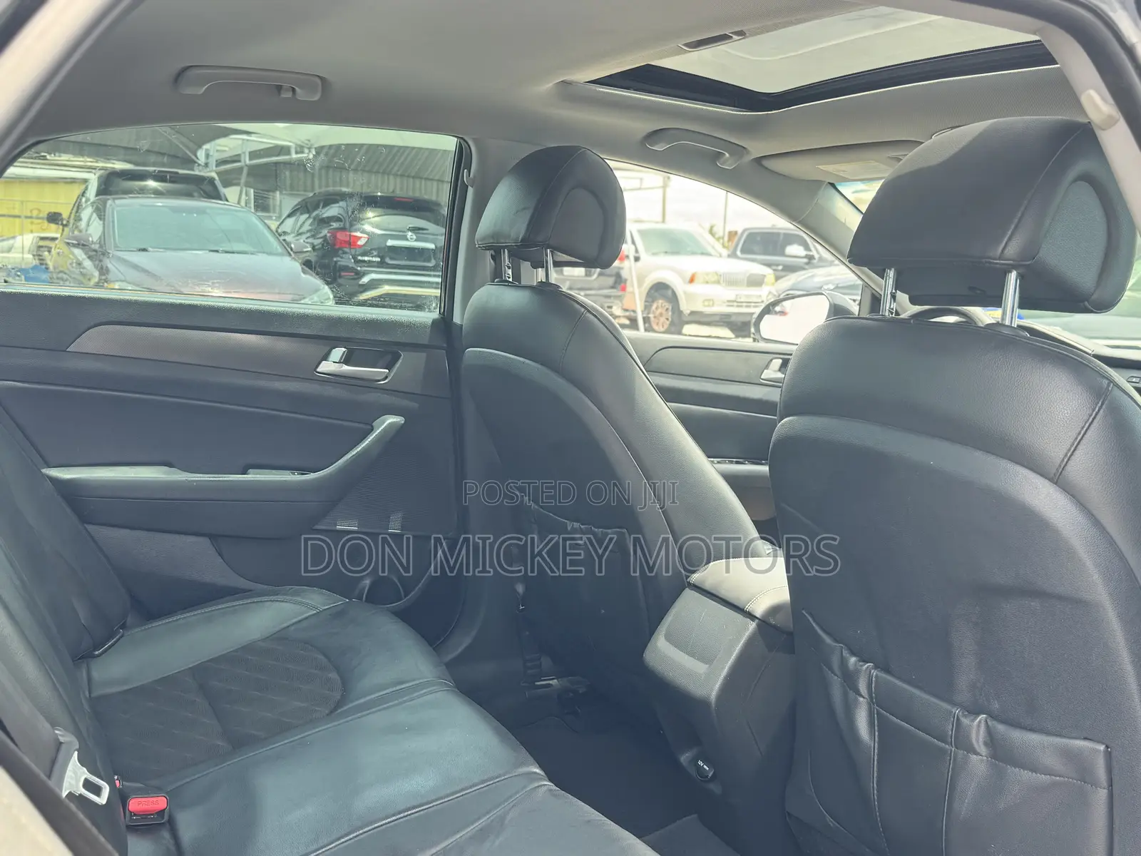 Hyundai Sonata Sport 2.0T Sedan FWD (2.0L 4cyl 6A) 2016 Black