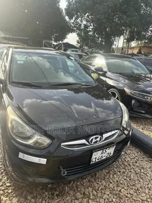 Hyundai Accent GLS 2013 Black