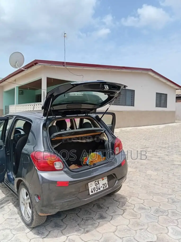 Mitsubishi Mirage 2015 Gray