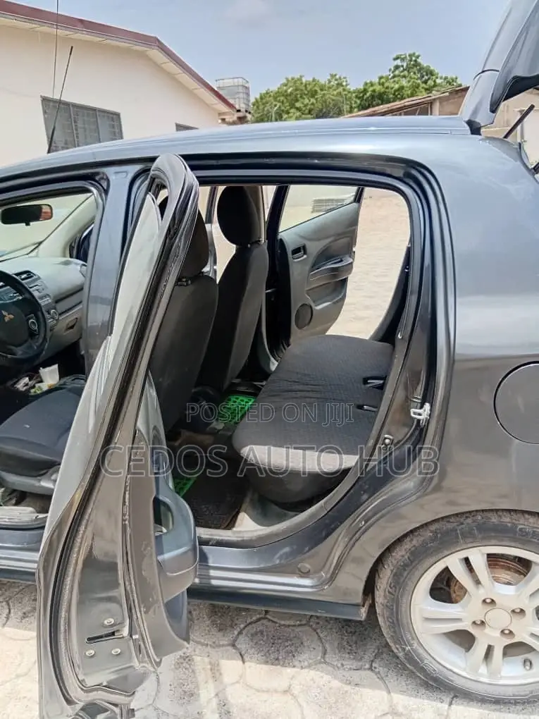 Mitsubishi Mirage 2015 Gray