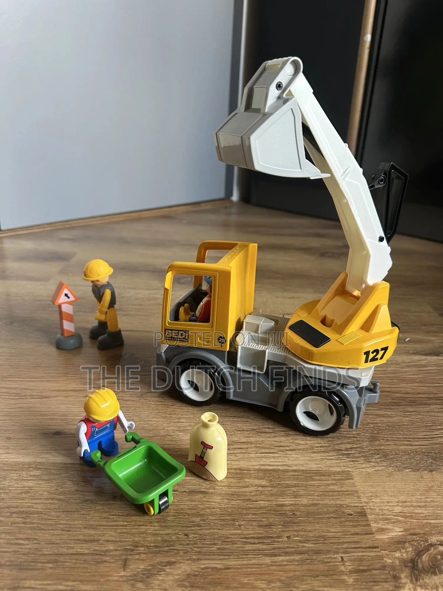 Strong Kids Construction Truck Toy Set