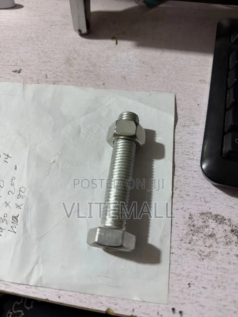 M16*80 Hexagonal Bolt With a Corresponding Hex Nut - 5pcs Set