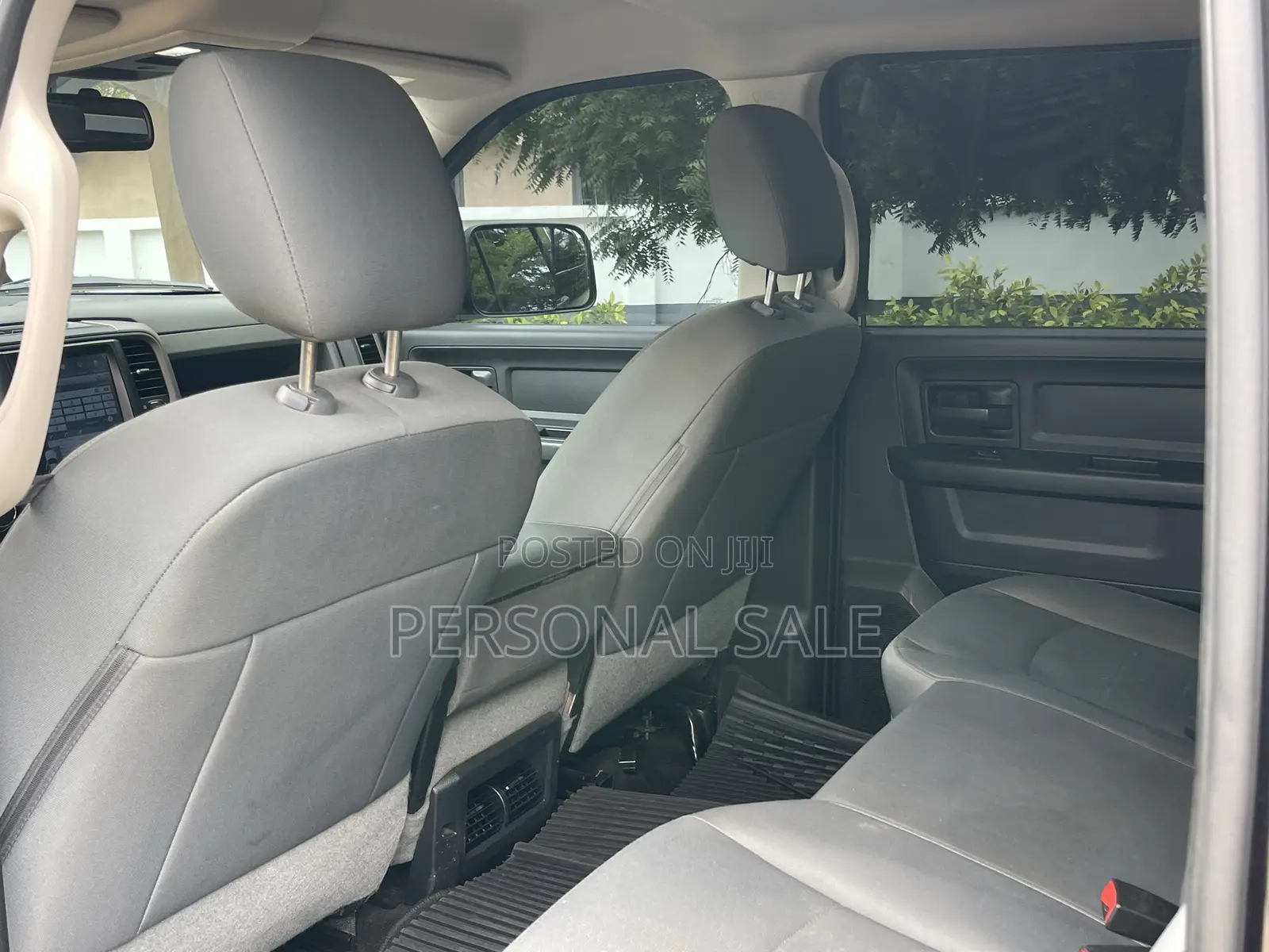 RAM 1500 Tradesman Crew Cab 5.6 ft SB 2023 Black