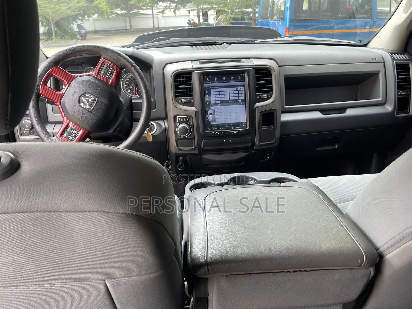 RAM 1500 Tradesman Crew Cab 5.6 ft SB 2023 Black