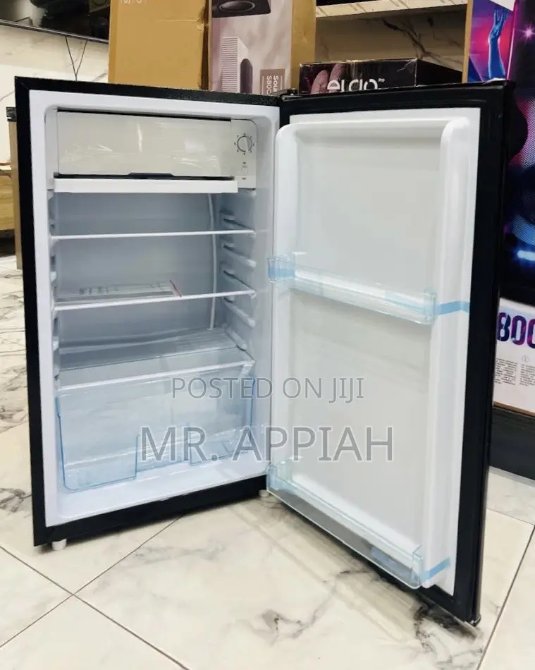 Premium Original Pearl Nasf1-110fl Table Top Refrigerator.
