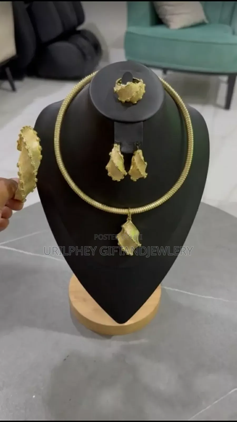 Quantity Jewelry Set