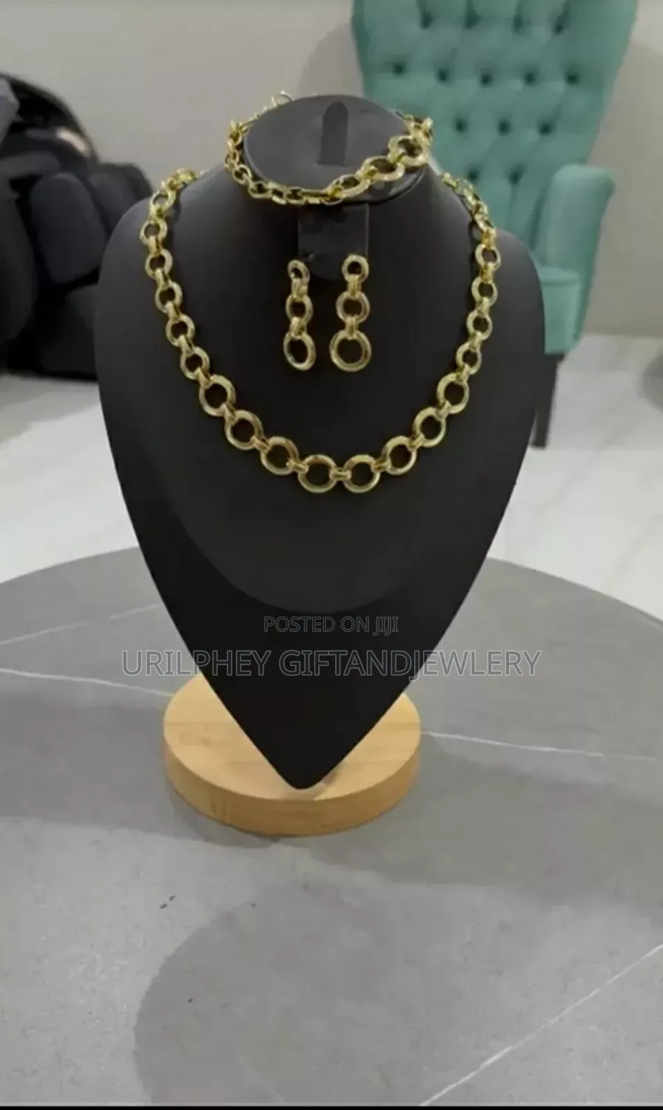 Quantity Jewelry Set