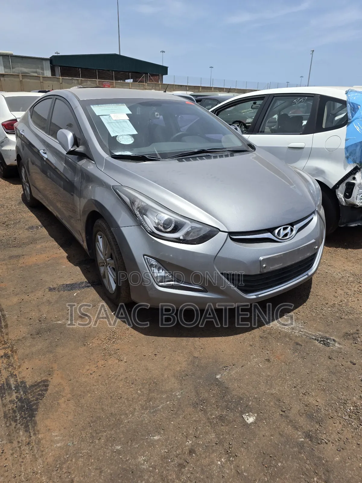 Hyundai Elantra Limited 4dr Sedan (1.8L 4cyl 6A) 2015 Silver