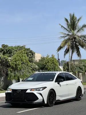 Toyota Avalon TRD 2020 White
