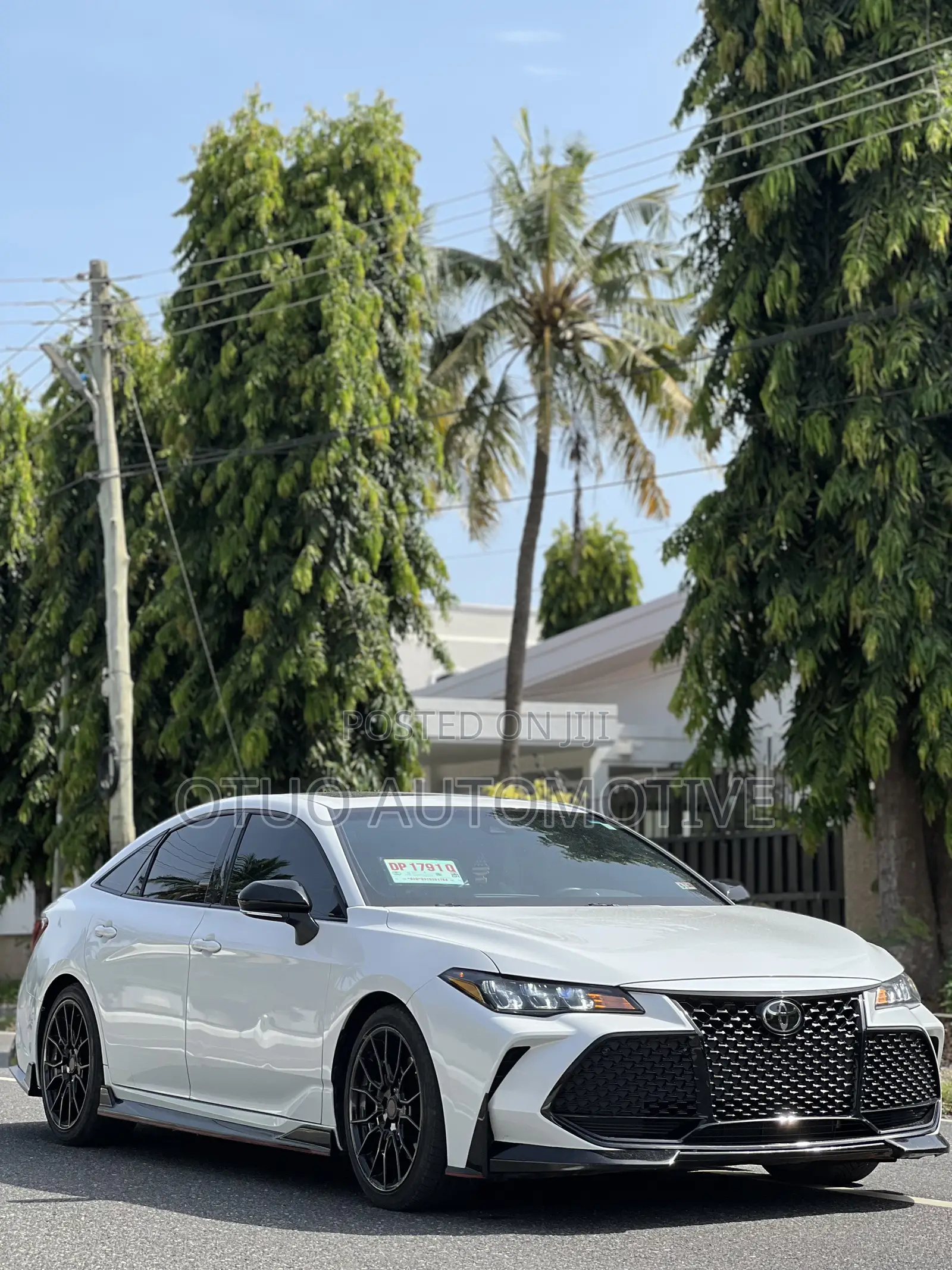 Toyota Avalon TRD 2020 White