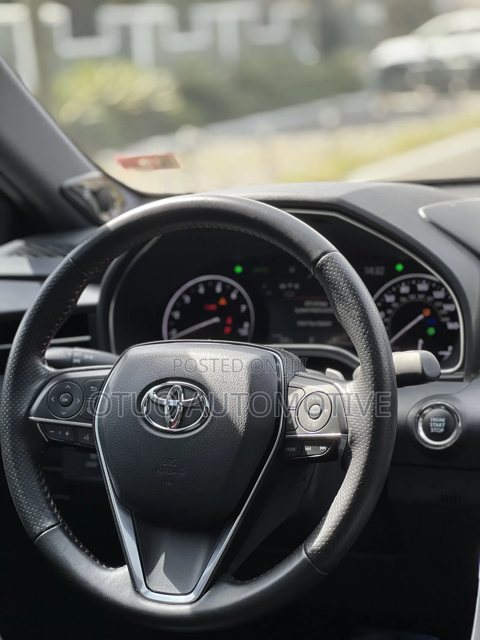 Toyota Avalon TRD 2020 White
