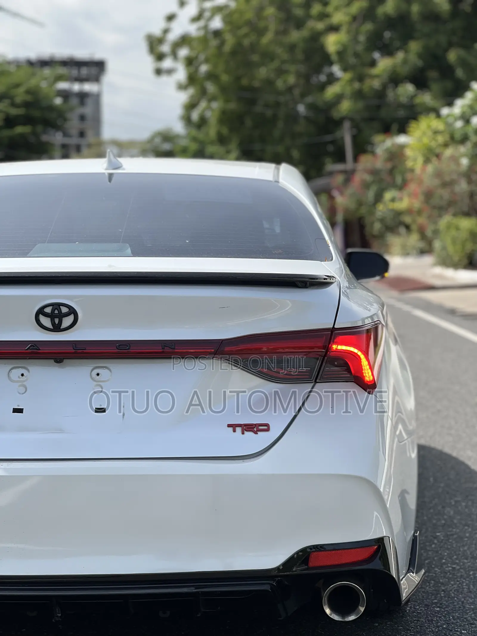 Toyota Avalon TRD 2020 White