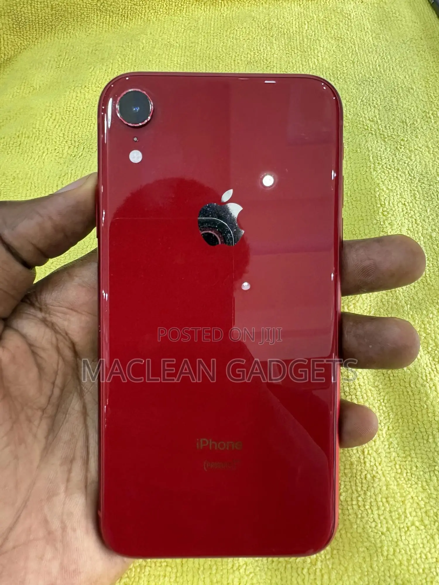 Apple iPhone XR 64 GB Red