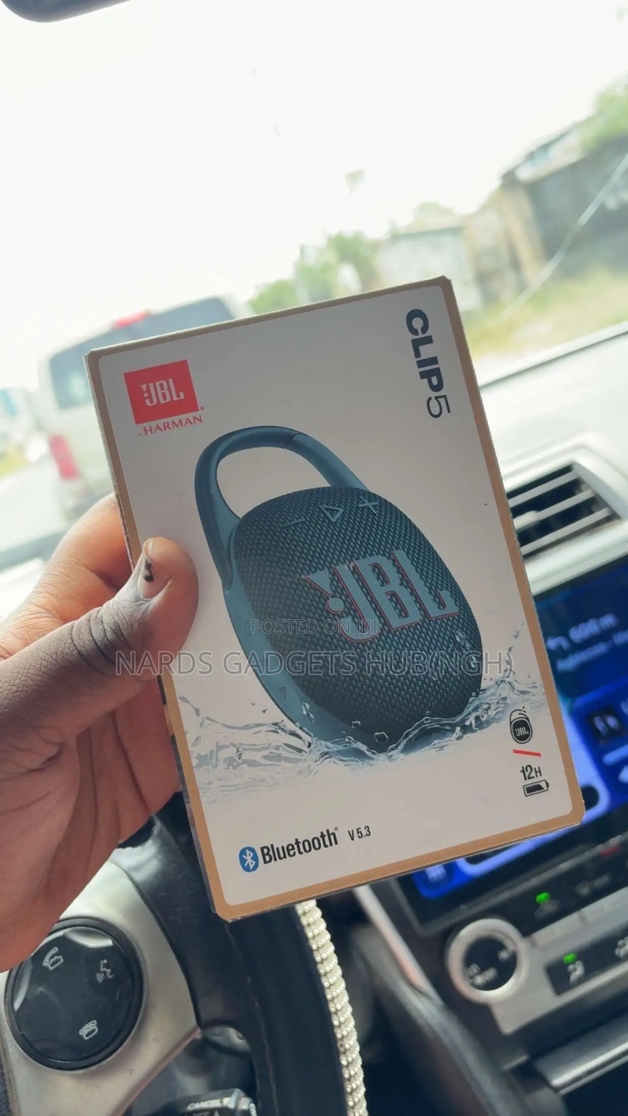 JBL Clip 5