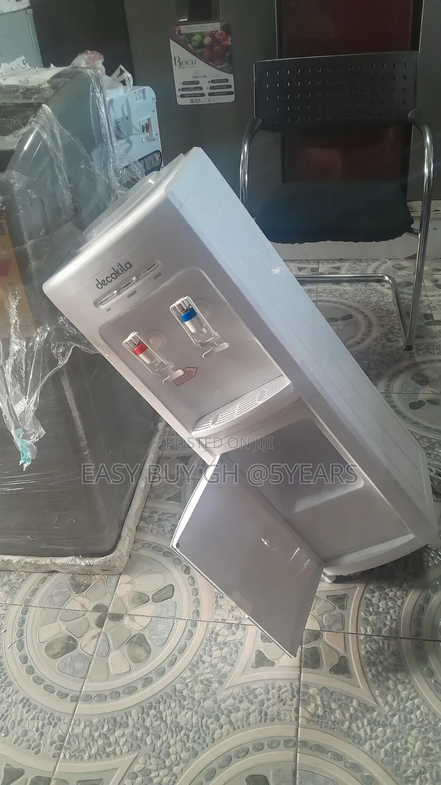 Decakila Water Dispenser – Instant Hot Cold Convenience