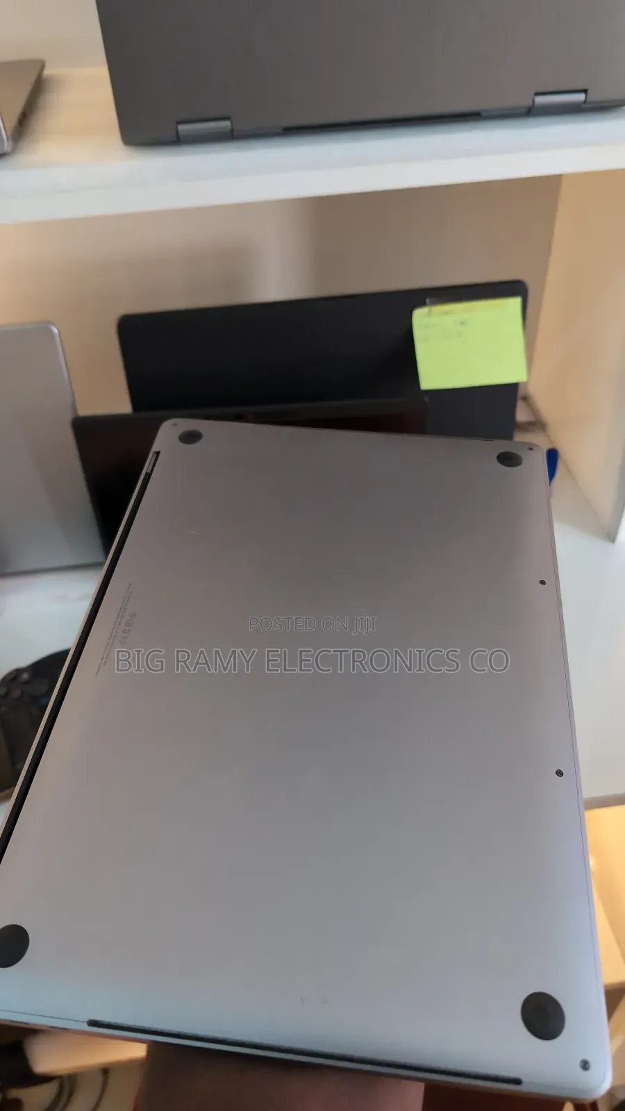 Laptop Maingear 16GB Intel Core i7 SSD 512GB