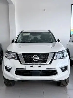 New Nissan Terrano 2025 White