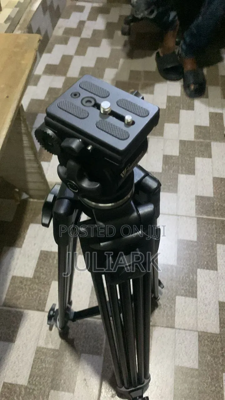 717 Tripod Stand Professional