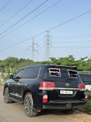 Toyota Land Cruiser 4.0 V6 GX-R 2012 Black