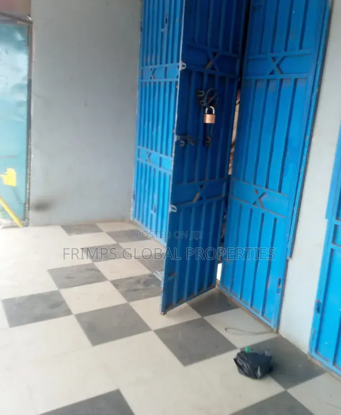 Double Shop in Keashieman Main Road for Rent. Elk2
