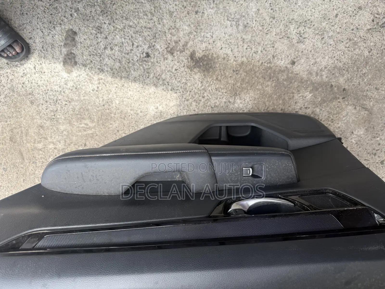 Honda Cr-v 2024 Back Right Door