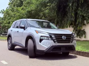 New Nissan Rogue SV 2024 Silver