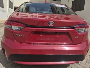 Toyota Corolla LE 2020 Red
