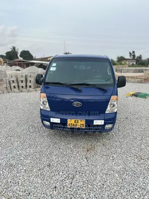 Kia Bongo 2014 Blue