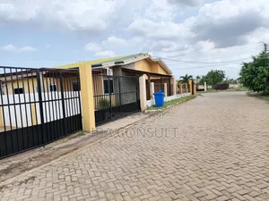 2bdrm Townhouse/Terrace in Amrahia for sale