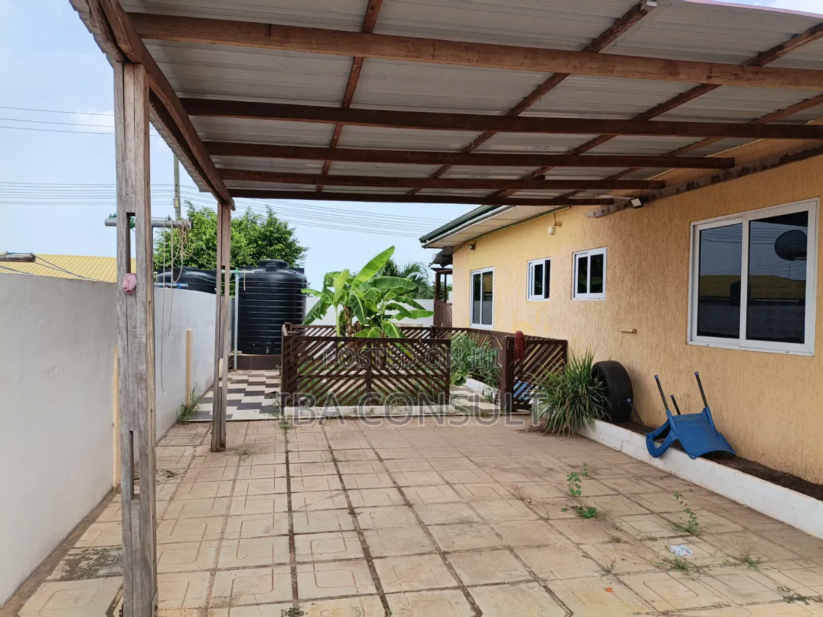 2bdrm Townhouse/Terrace in Amrahia for sale