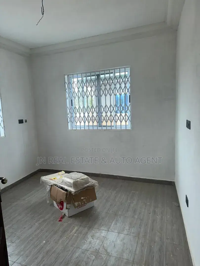 Furnished 3bdrm Apartment in Gomoa East for sale