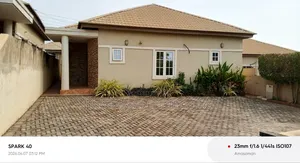 3bdrm House in Tiyumba Real Estate, Pillar 2 for rent
