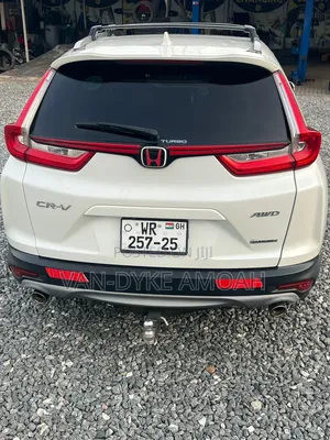 Honda CR-V Touring AWD 2019 White