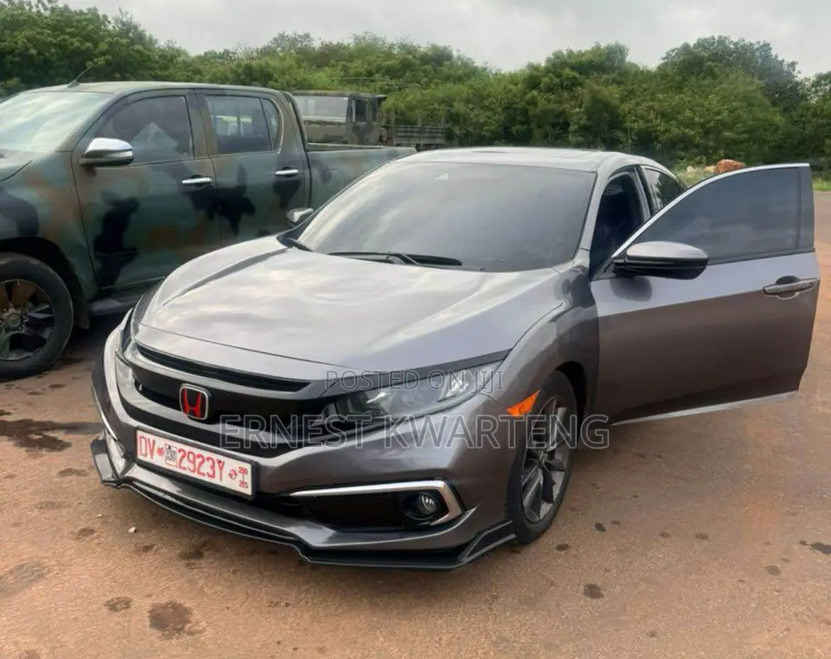 Honda Civic 2019 Gray