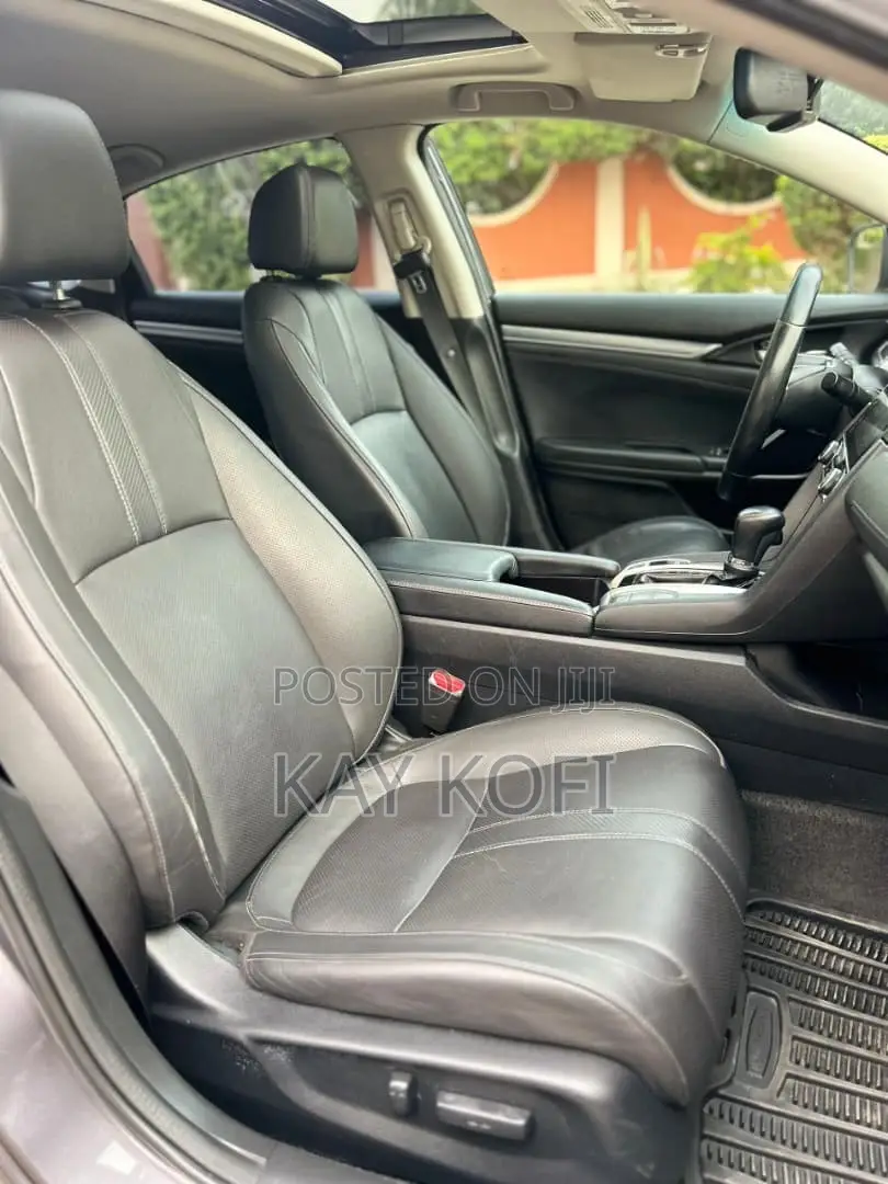 Honda Civic EX-L 2021 Gray