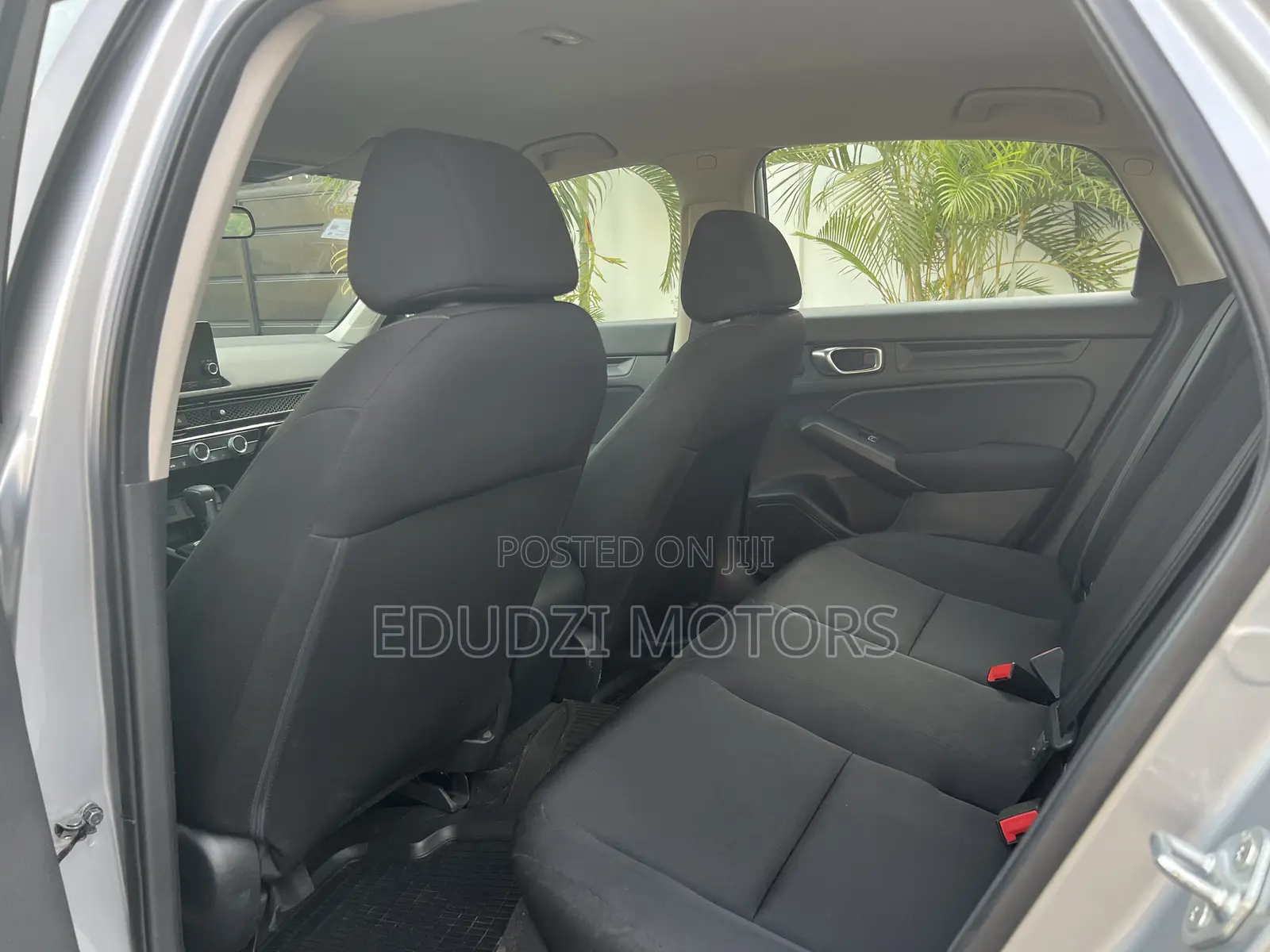 Honda Civic LX 2022 Silver