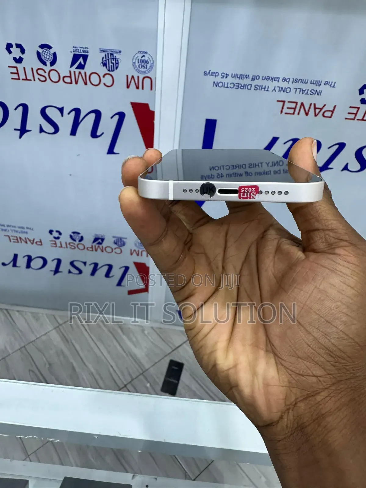 Apple iPhone 12 64 GB White