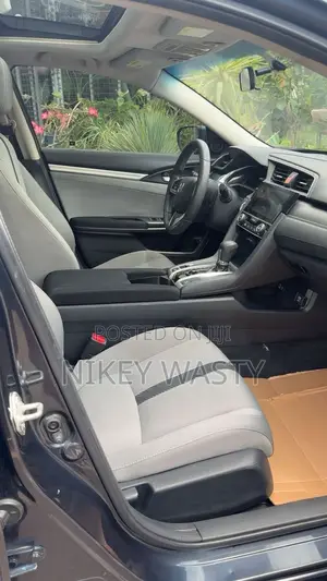 Honda Civic EX Sedan 2018 Gray