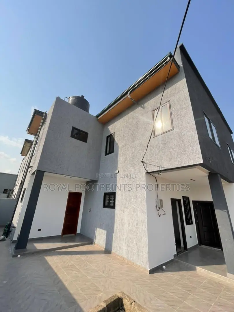 4bdrm House in Royal Footprints, Oyarifa for sale