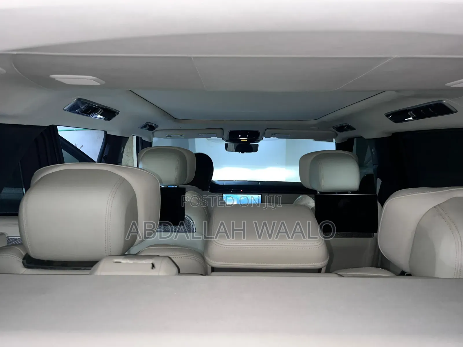 Land Rover Range Rover Evoque 2023 Beige