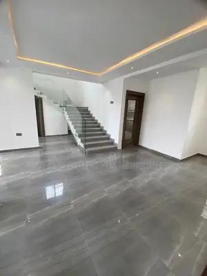 4bdrm House in Royal Footprints, Lake Side Estate for sale