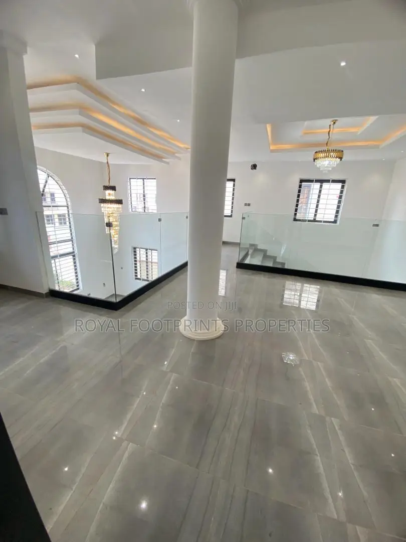 4bdrm House in Royal Footprints, Lake Side Estate for sale