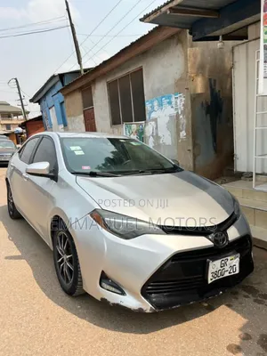 Toyota Corolla LE Eco (1.8L 4cyl 2A) 2018 Silver