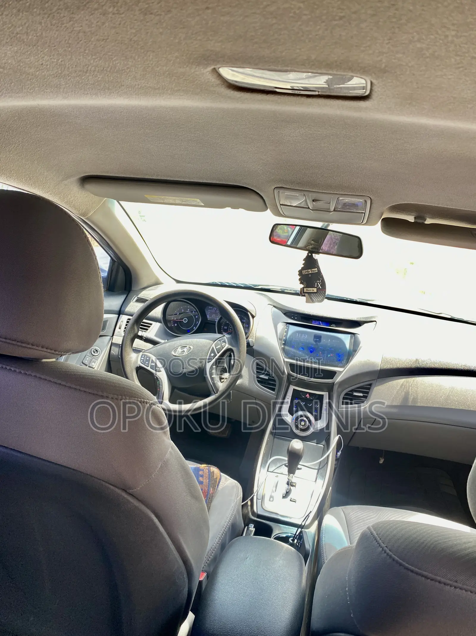 Hyundai Elantra GLS 2012 Beige
