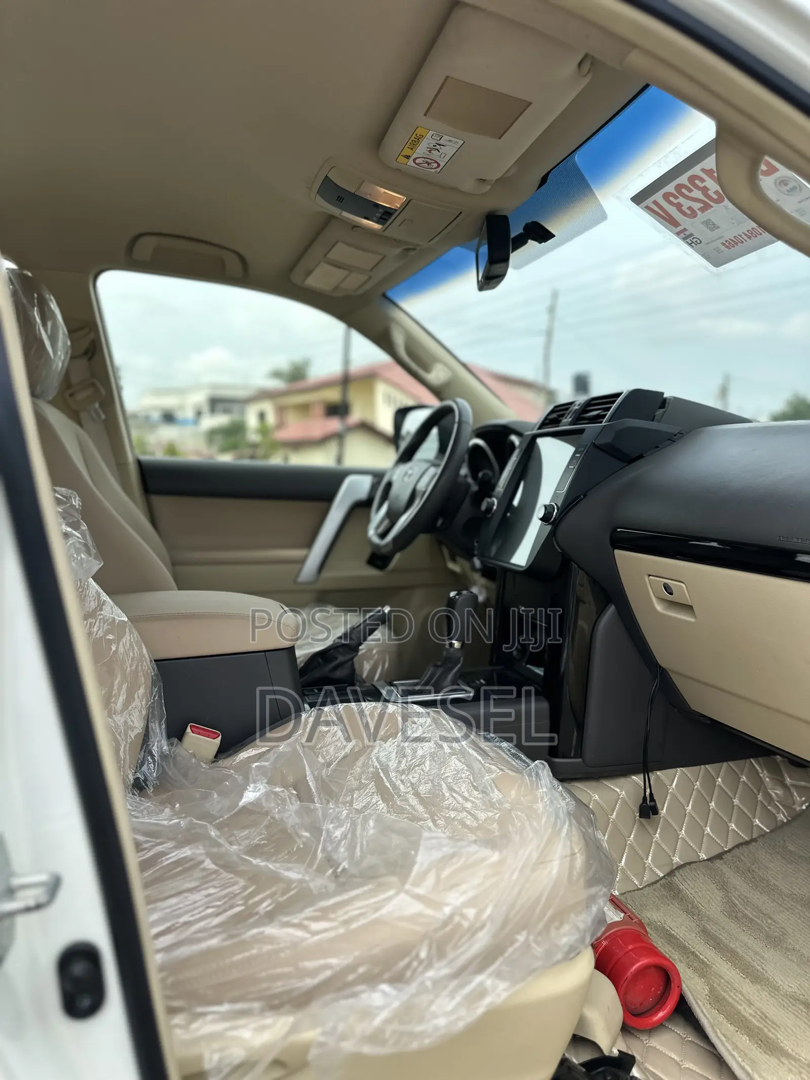 Toyota Land Cruiser Prado 2017 White