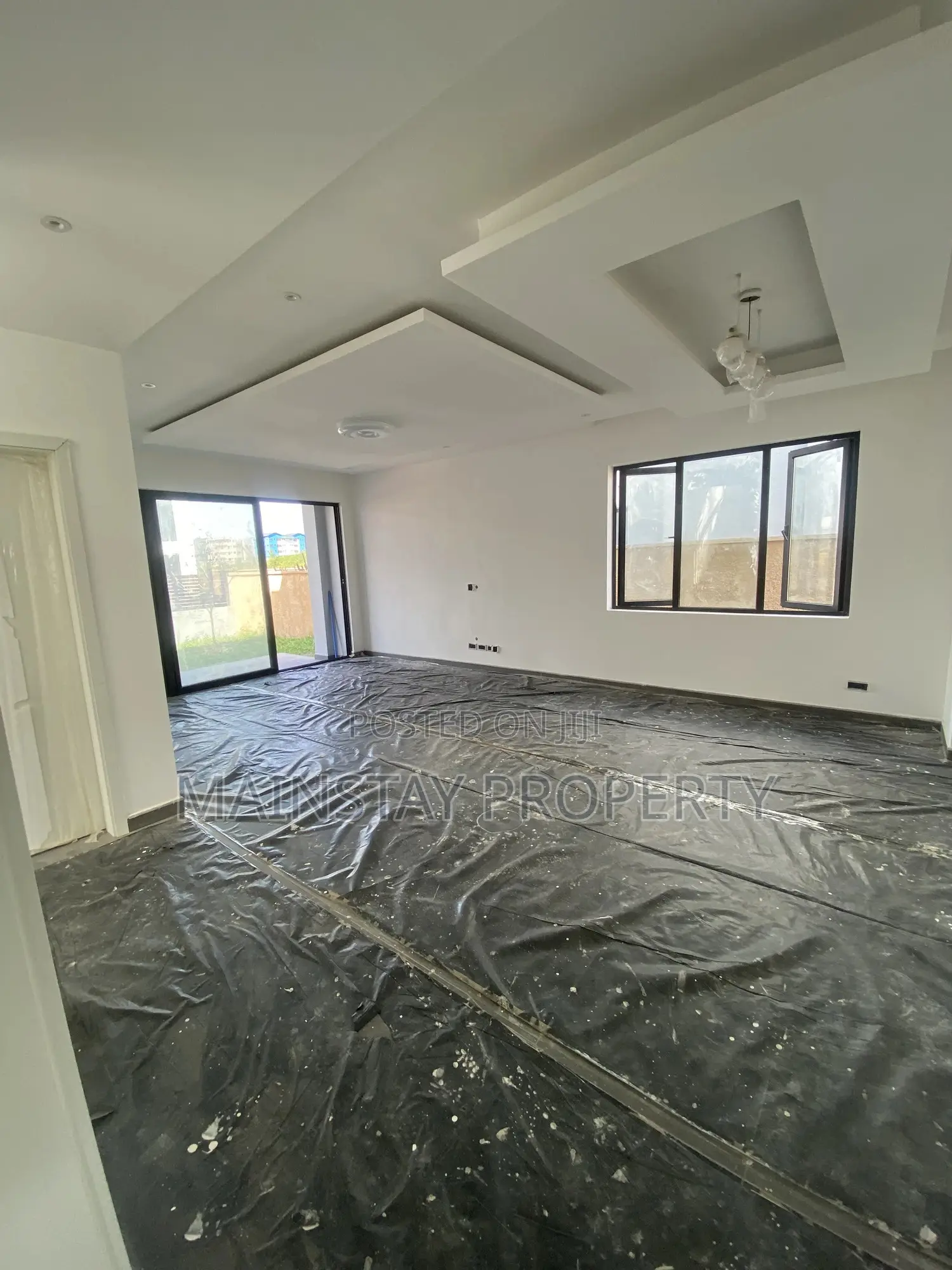 4bdrm House in Mainstay Estates, Tema Metropolitan for sale