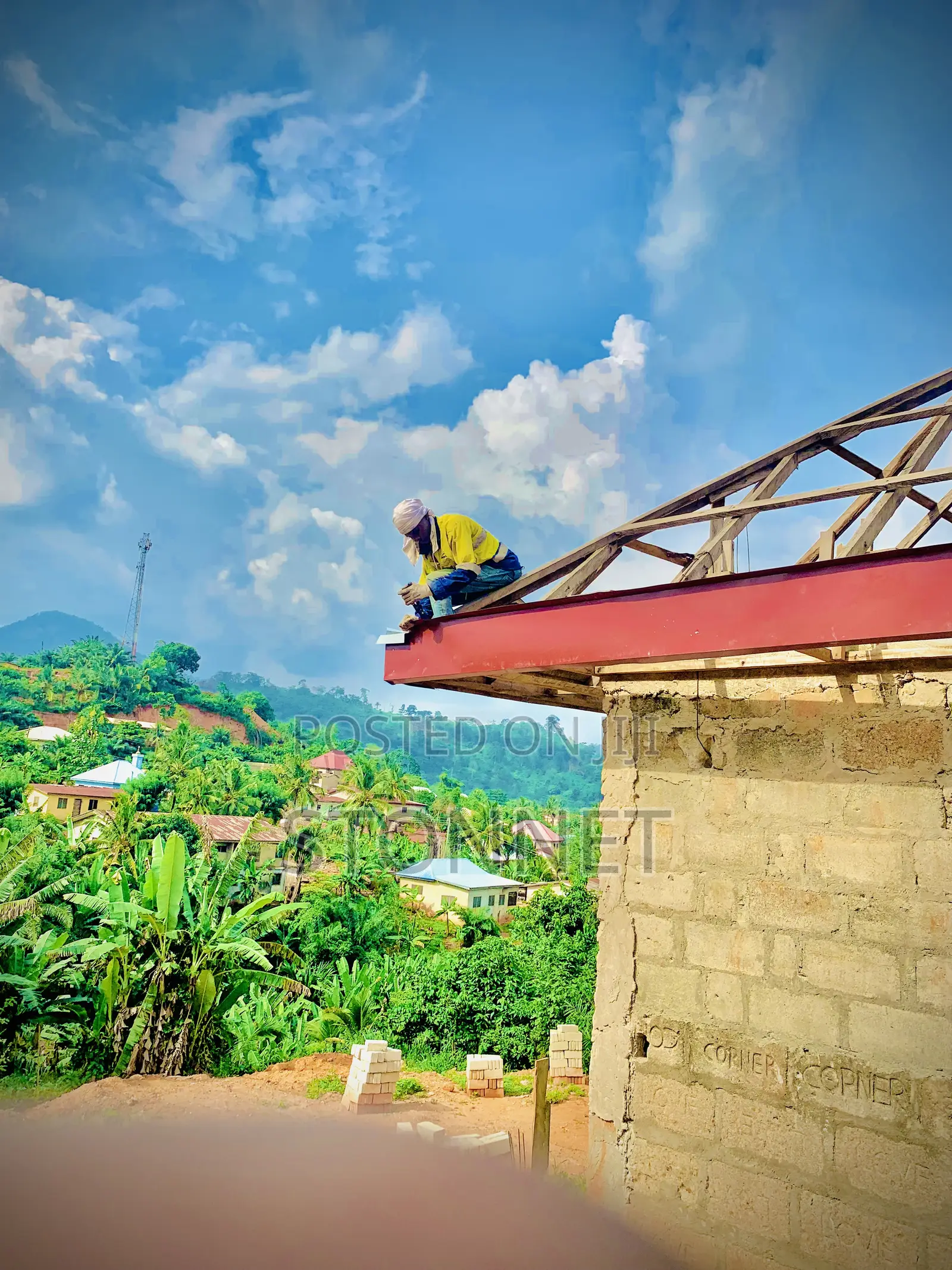 Experts in Self Lock,Ibr and All Kind of Roofing