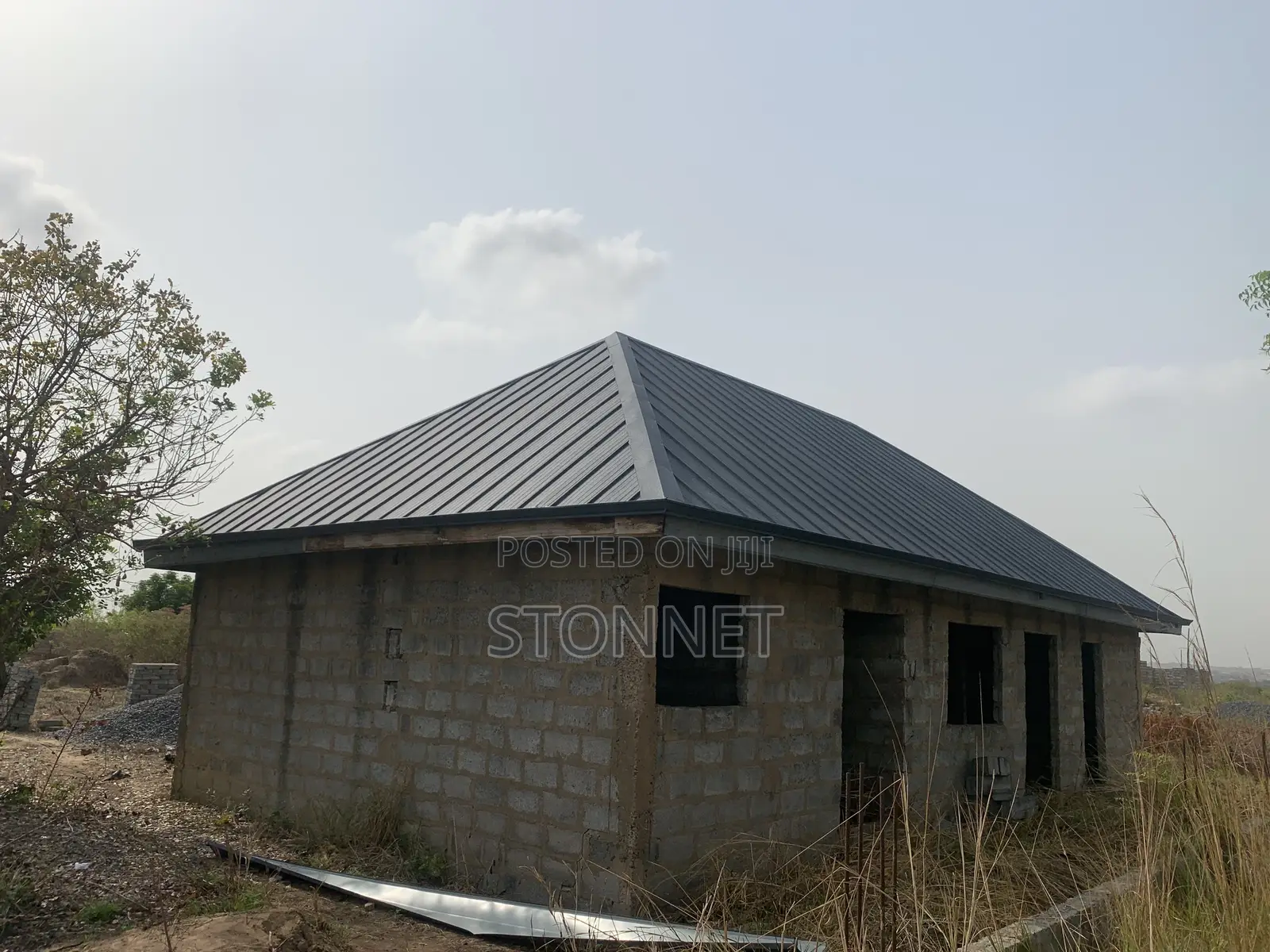 Experts in Self Lock,Ibr and All Kind of Roofing