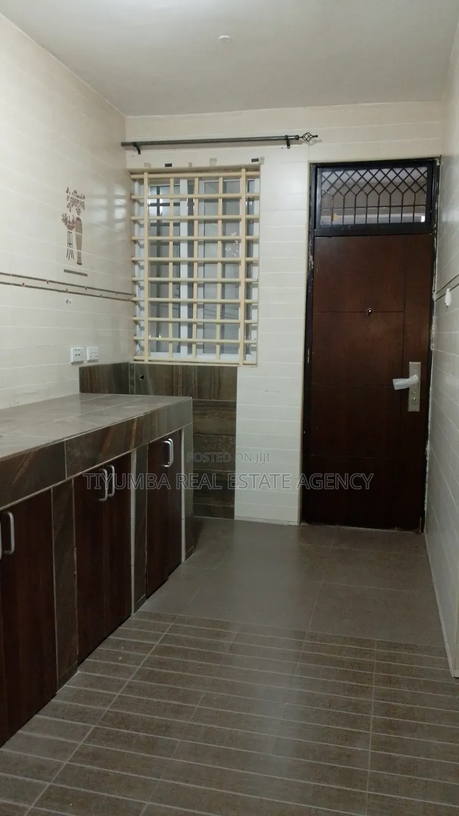 2bdrm Apartment in Tiyumba Real Estate, Pillar 2 for rent