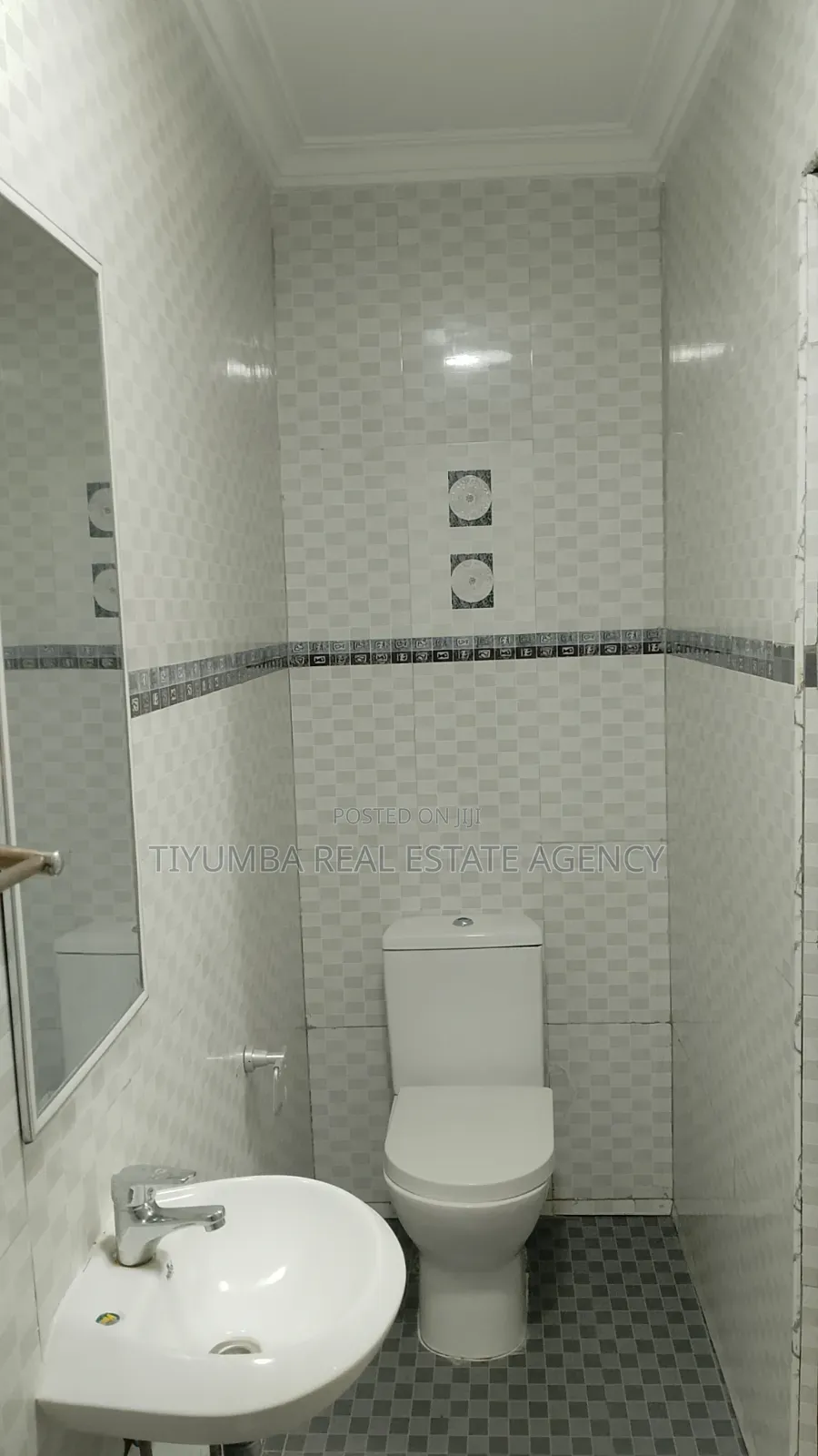 2bdrm Apartment in Tiyumba Real Estate, Pillar 2 for rent